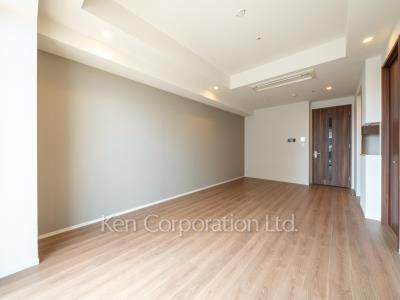 Living-Dining ※Photo of the same layout on 14 floor. Decoration and fixture may differ.