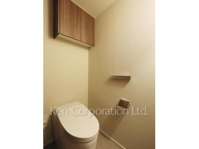 Lavatory
