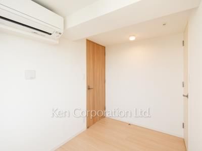 Bedroom ※Photo of the same layout on 12 floor. Decoration and fixture may differ.