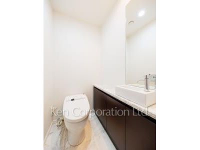 Lavatory