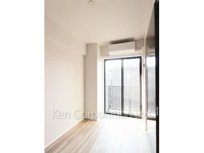 Bedroom ※Photo of the same layout on 10 floor. Decoration and fixture may differ.