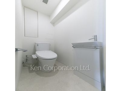 Lavatory