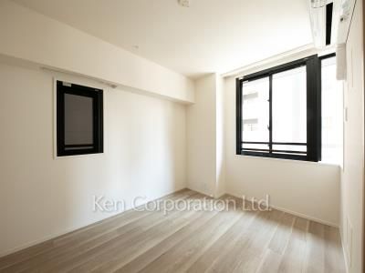 Bedroom ※Photo of the same layout on 6 floor. Decoration and fixture may differ.