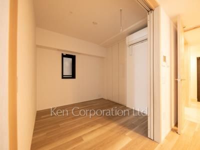 Bedroom ※Photo of the same layout on 6 floor. Decoration and fixture may differ.