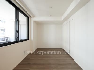 Bedroom ※Photo of the same layout on 5 floor. Decoration and fixture may differ.