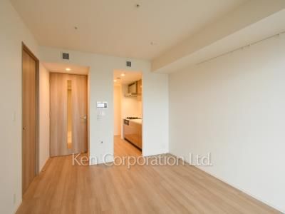 Living-Dining ※Photo of the same layout on 14 floor. Decoration and fixture may differ.