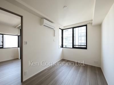 Bedroom ※Photo of the same layout on 5 floor. Decoration and fixture may differ.