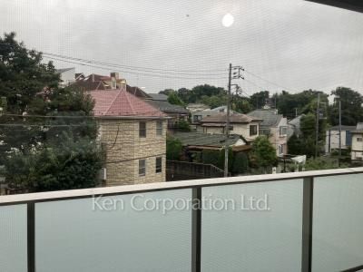 *Photo of similar layout
