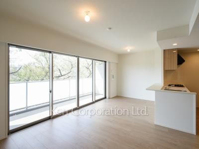 Living-Dining ※Photo of the same layout on 2 floor. Decoration and fixture may differ.