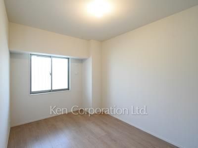 Bedroom ※Photo of the same layout on 2 floor. Decoration and fixture may differ.