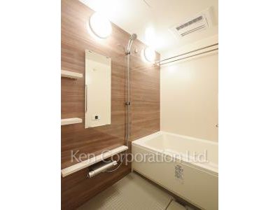 Bath ※Photo of the same layout on 2 floor. Decoration and fixture may differ.