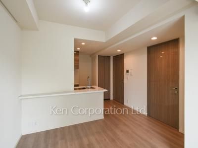 Living-Dining ※Photo of the same layout on 6 floor. Decoration and fixture may differ.