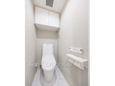 Lavatory