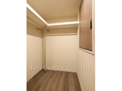 Walk-In Closet