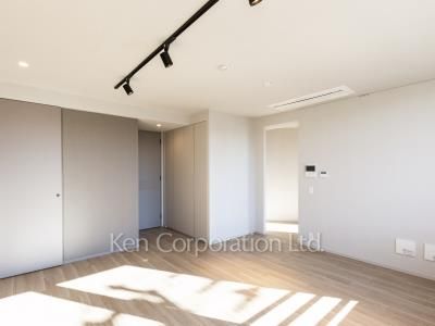 Living-Dining ※Photo of the same layout on 3 floor. Decoration and fixture may differ.