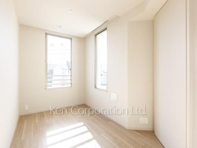Bedroom ※Photo of the same layout on 3 floor. Decoration and fixture may differ.