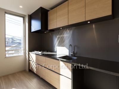 Kitchen ※Photo of the same layout on 3 floor. Decoration and fixture may differ.