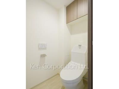 Lavatory ※Photo of the same layout on 10 floor. Decoration and fixture may differ.