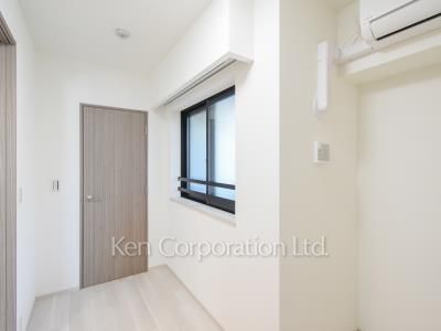 Bedroom ※Photo of the same layout on 10 floor. Decoration and fixture may differ.