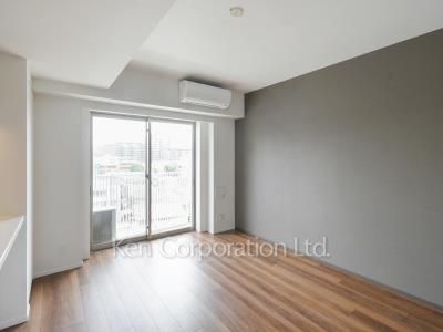 Living-Dining ※Photo of the same layout on 6 floor. Decoration and fixture may differ.