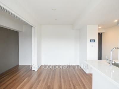 Living-Dining ※Photo of the same layout on 6 floor. Decoration and fixture may differ.