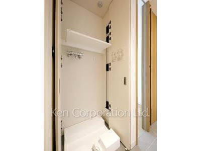 Washing Machine Space ※Photo of the same layout on 16 floor. Decoration and fixture may differ.