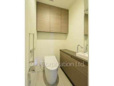 Lavatory