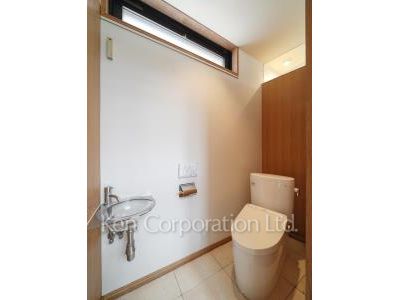 Lavatory