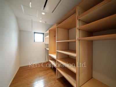 Walk-In Closet