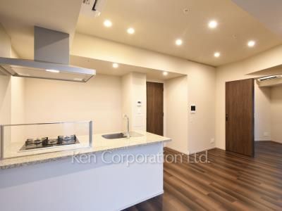Living-Dining ※Photo of the same layout on 15 floor. Decoration and fixture may differ.