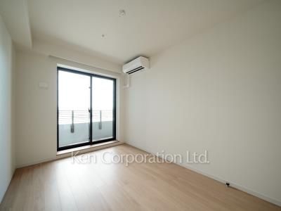 Bedroom ※Photo of the same layout on 19 floor. Decoration and fixture may differ.