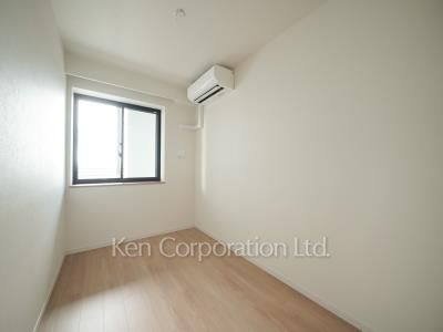 Bedroom ※Photo of the same layout on 19 floor. Decoration and fixture may differ.