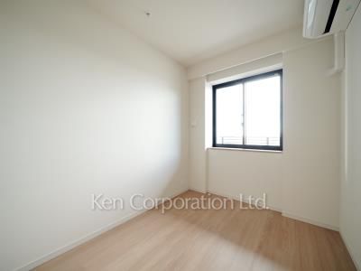 Bedroom ※Photo of the same layout on 19 floor. Decoration and fixture may differ.