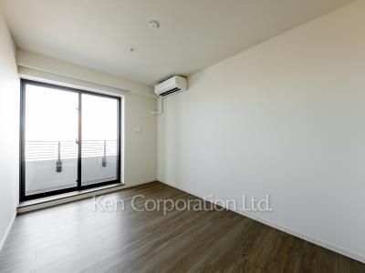 Bedroom ※Photo of the same layout on 20 floor. Decoration and fixture may differ.