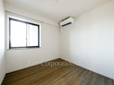 Bedroom ※Photo of the same layout on 20 floor. Decoration and fixture may differ.
