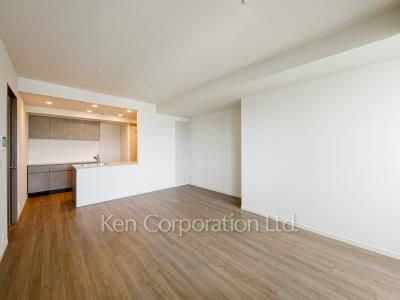 Living-Dining ※Photo of the same layout on 20 floor. Decoration and fixture may differ.