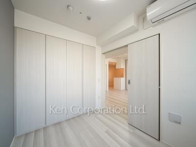 Bedroom ※Photo of the same layout on 13 floor. Decoration and fixture may differ.