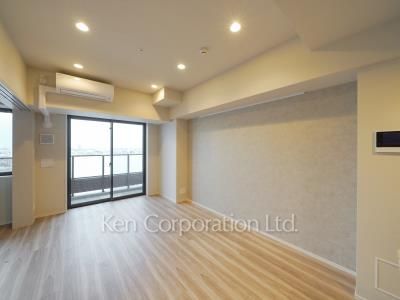Living-Dining ※Photo of the same layout on 17 floor. Decoration and fixture may differ.
