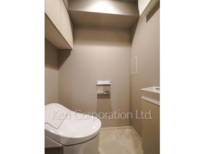 Lavatory ※Photo of the same layout on 17 floor. Decoration and fixture may differ.