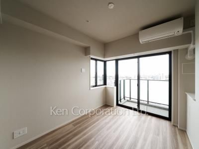 Bedroom ※Photo of the same layout on 17 floor. Decoration and fixture may differ.