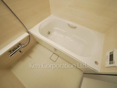 Bath ※Photo of the same layout on 2 floor. Decoration and fixture may differ.