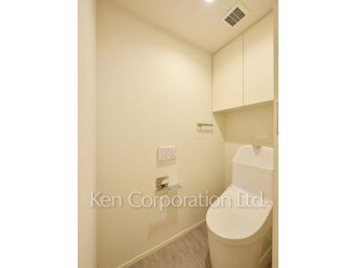 Lavatory ※Photo of the same layout on 1 floor. Decoration and fixture may differ.