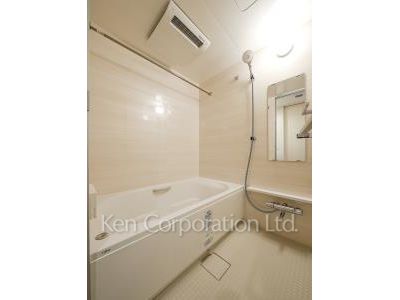 Bath ※Photo of the same layout on 3 floor. Decoration and fixture may differ.