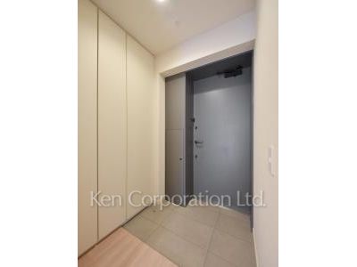 Entrance ※Photo of the same layout on 3 floor. Decoration and fixture may differ.