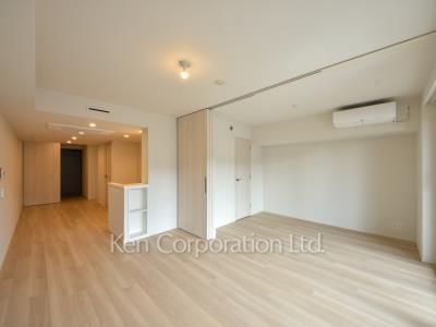Living-Dining ※Photo of the same layout on 3 floor. Decoration and fixture may differ.