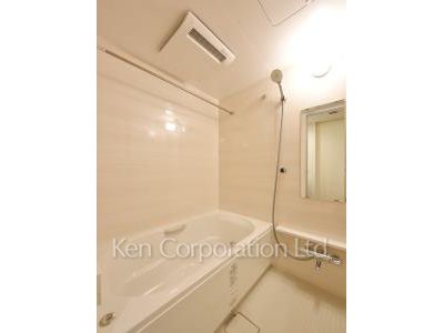 Bath ※Photo of the same layout on 3 floor. Decoration and fixture may differ.