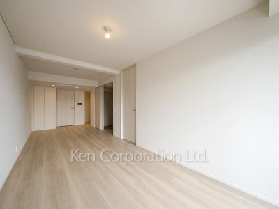 Living-Dining ※Photo of the same layout on 3 floor. Decoration and fixture may differ.