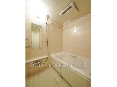 Bath ※Photo of the same layout on 1 floor. Decoration and fixture may differ.