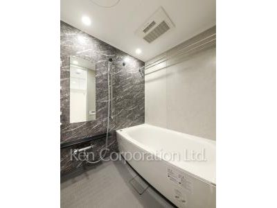 Bath ※Photo of the same layout on 2 floor. Decoration and fixture may differ.