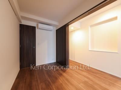 Bedroom ※Photo of the same layout on 5 floor. Decoration and fixture may differ.